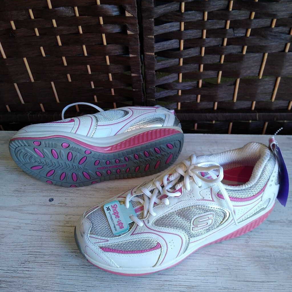 PINK+,8.5,SHAPE UPS BY SKECHERS