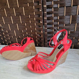 WHITE HOUSE BLACK MARKET WEDGE SANDALS