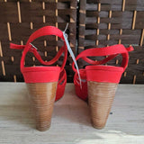 WHITE HOUSE BLACK MARKET WEDGE SANDALS