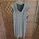 WHBM,BL/WH,8,CHEVRON DRESS