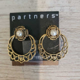 PARTNERS,GOLD+, ROUND PEARL EARRINGS