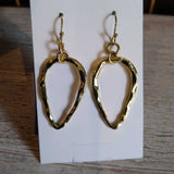 GOLD, GOLD HOLLOW TEARSROP EARRINGS