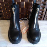 BLACK,6,ZIP UP THE FRONT ANKLE BOOTS