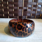 BROWN+, CHEETAH PLASTIC BRACELET