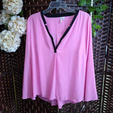 PINK W BLACK,LARGE,BLOUSE BLACK V NECK