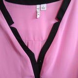 PINK W BLACK,LARGE,BLOUSE BLACK V NECK