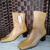 TAN,9.5,ANKLE BOOTS