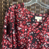 Belle,Black+,Large,Floral Top
