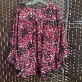 Belle,Black+,Large,Floral Top