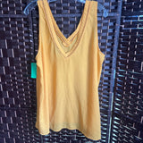 Torrid,Yellow ,1,Blouse