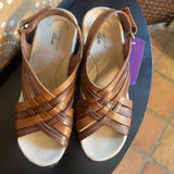 Clarks,Brn ,5.5,Leather
