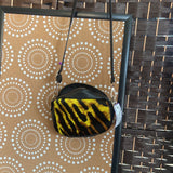Laura Di maggio,Blk Ylw ,5x7,Lwather Tiger