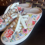Liz Claiborne,Pink+,7,Floral Mules