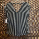 DR2,Blk Wht ,M,Stripe V